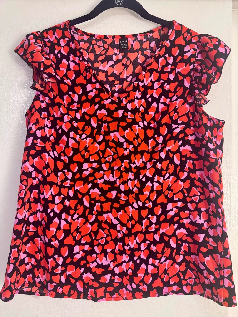 SHEIN Red & Pink Heart Print Flutter Sleeve V-Neck Camisole